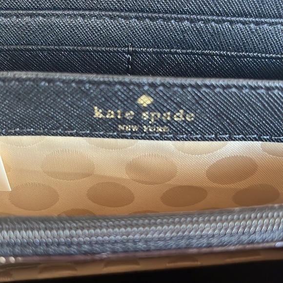 NWOT Kate Spade Black Leather Zip around Wallet, as pictured - Picture 6 of 9